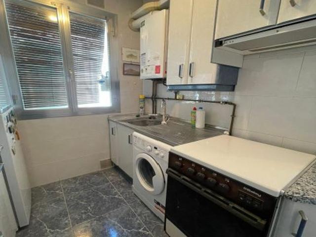 Inmorenta presenta un Ático de dos habitaciones en Usera