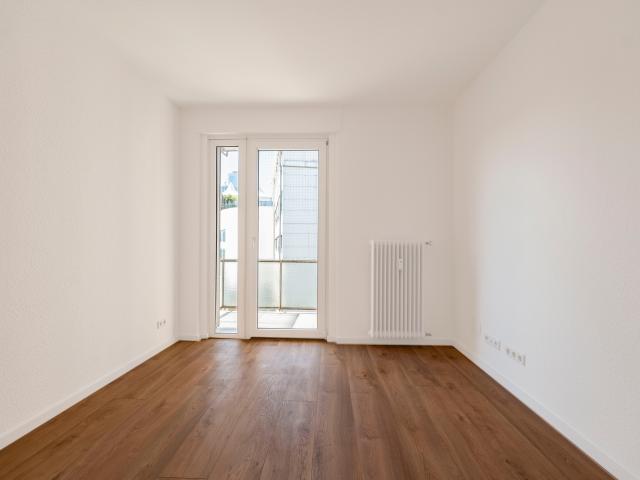 Innenstadt Frankfurt: 2 Zimmerwohnung mit Balkon an der Konstablerwache » Wohnungen, Häuser, Apartments zur Miete