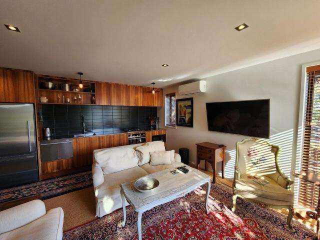 Inner City Executive Fully Furnished