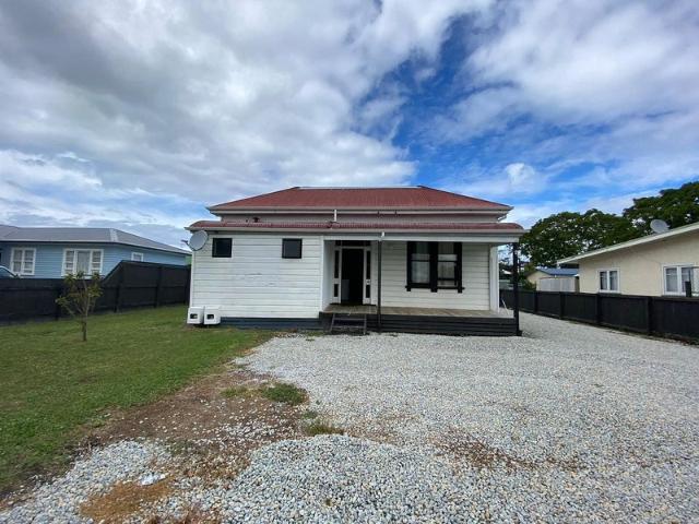 inner kaiti, 1 bedroom
