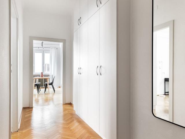 Innere Stadt 2br w/ elevator, nr metro Stebentor, Vienna Amsterdam Apartments for Rent
