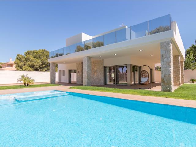Innova Villas Campoamor