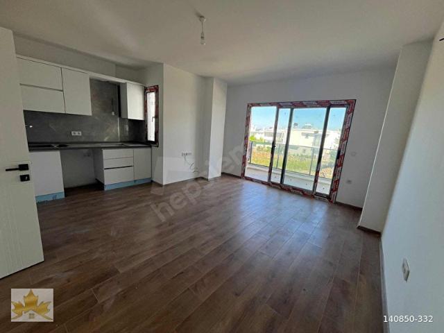 ÇINAR EMLAKTAN YENİKÖY KARAOVA ÜSTKAT GENİŞ FERAH 2+1 DAİRE