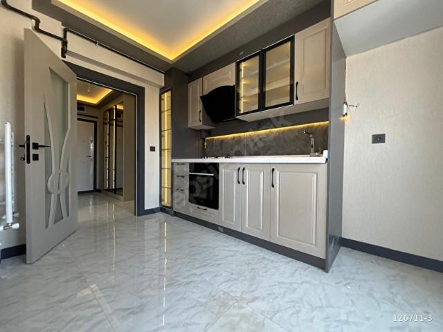 ÇINARDAN İŞÇİLİK HARİKASI GENİŞ BALKON SEVENLERE ÖZEL 2+1 DAİRE
