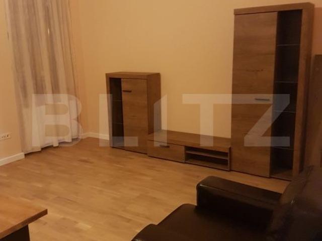 Inchiere apartament cu 2 camere, ultracentral
