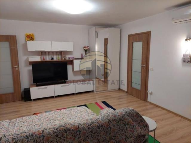 Inchirere Apartament 3 Camere Bucurestii Noi Pajura | Parcare