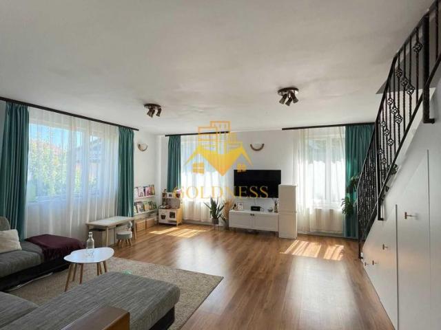 Închiriază Apartament 4 camere Calea Turzii