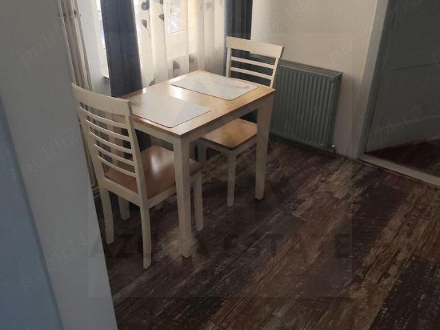 Închiriază Apartament 1 camere Central