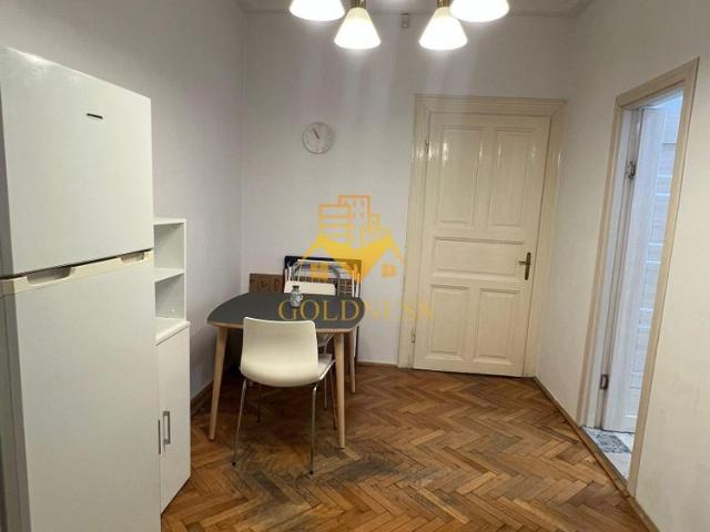Închiriază Apartament 1 camere Central