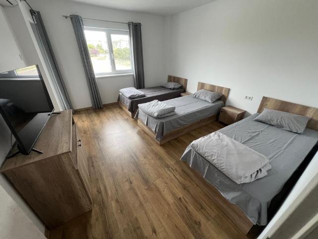 Închiriază Apartament 1 camere Iosia Nord