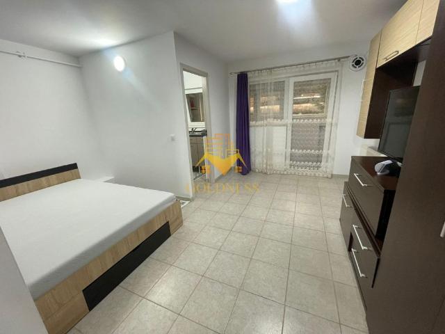 Închiriază Apartament 1 camere Între Lacuri