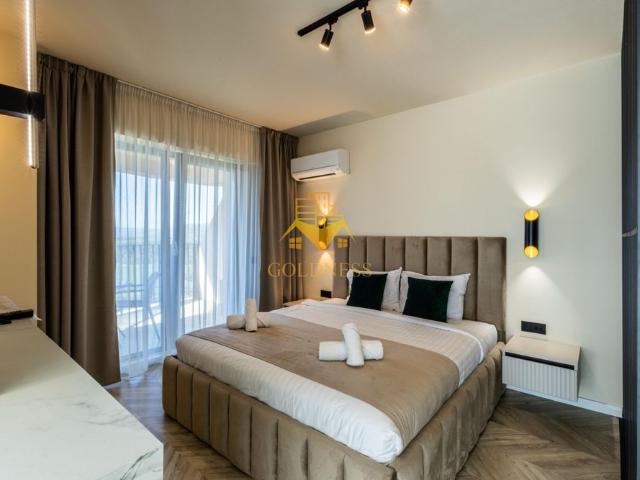 Închiriază Apartament 1 camere Plopilor
