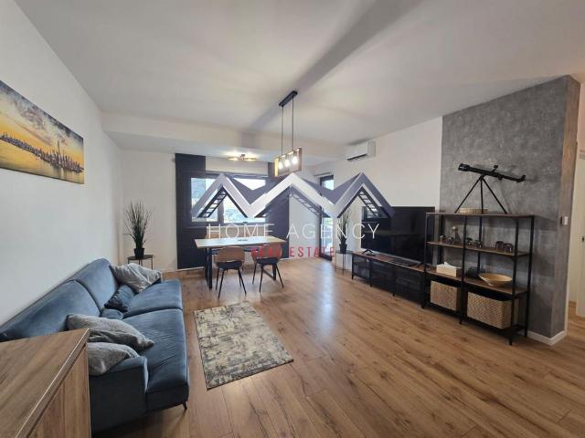 Închiriază Apartament 2 camere Tunari