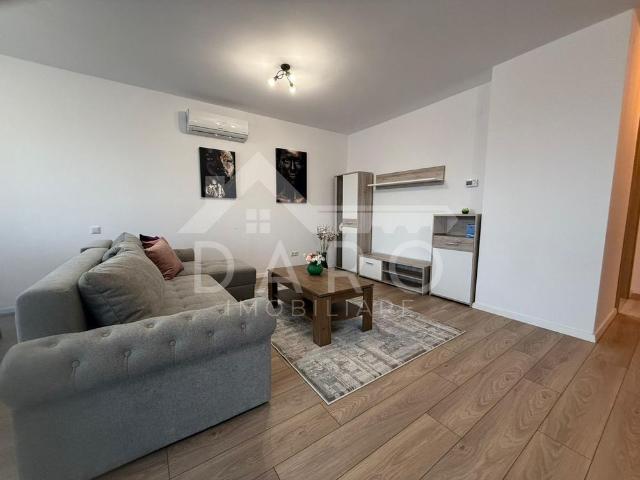Închiriază Apartament 2 camere Tudor Vladimirescu