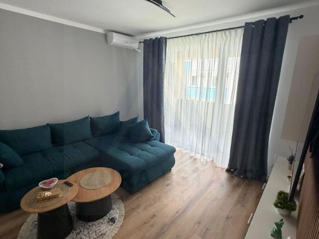 Închiriază Apartament 2 camere Turnişor