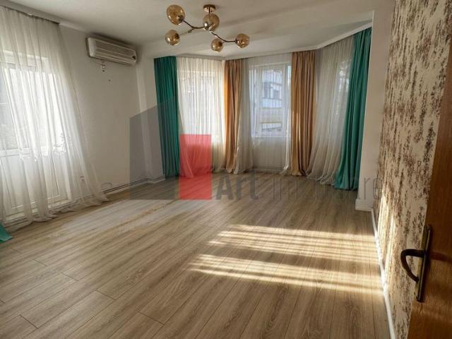 Închiriază Apartament 2 camere Capitale