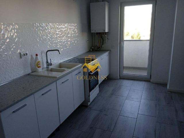Închiriază Apartament 2 camere Exterior Vest