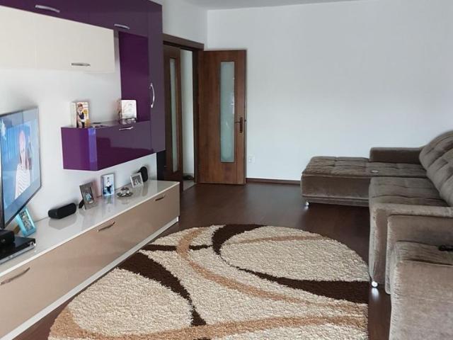 Închiriază Apartament 2 camere Mazepa 1