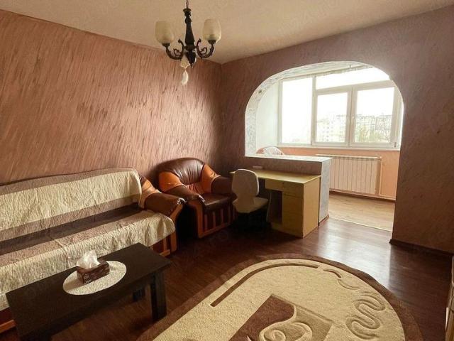 Închiriază Apartament 2 camere Micro 18