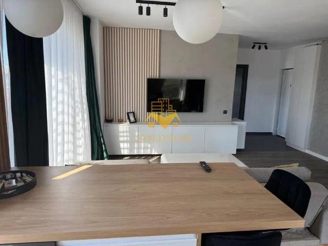 Închiriază Apartament 2 camere P ţa Mihai Viteazul