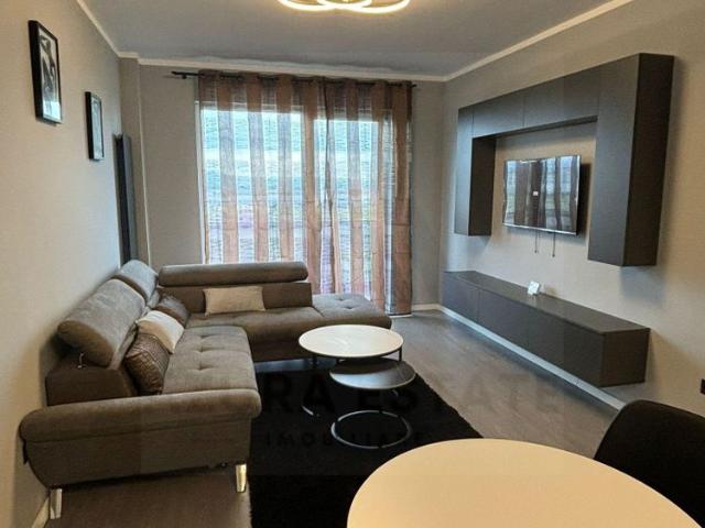 Închiriază Apartament 2 camere Strada Tizian