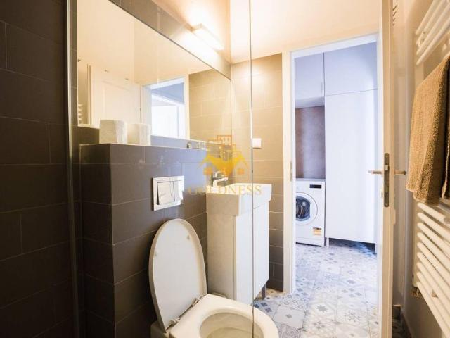Închiriază Apartament 3 camere Ultracentral