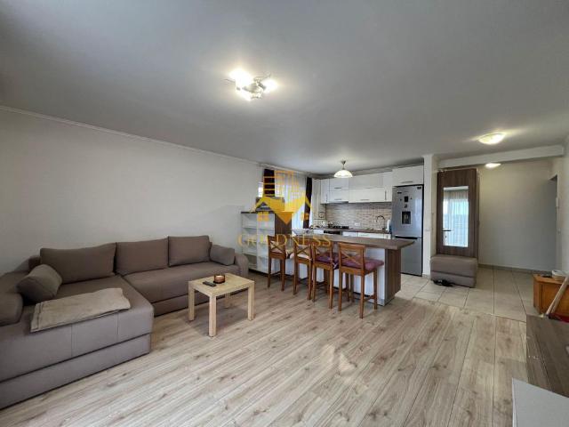 Închiriază Apartament 3 camere Zorilor