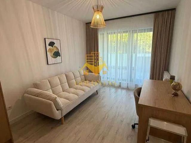 Închiriază Apartament 3 camere Zorilor