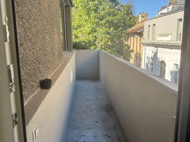 Închiriază Apartament 3 camere Bucur Obor