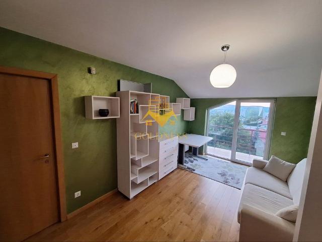 Închiriază Apartament 3 camere Strada Eugen Ionesco