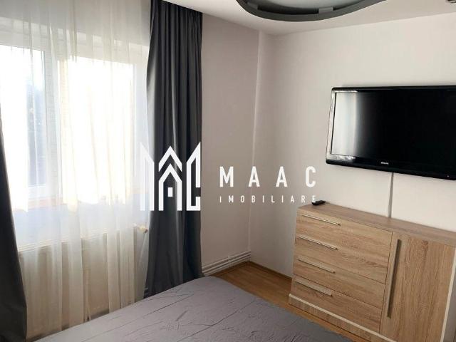 Închiriază Apartament 3 camere Central
