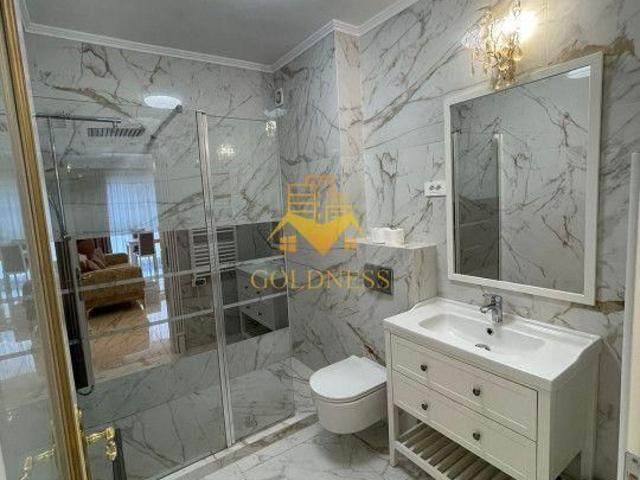 Închiriază Apartament 3 camere Floreşti