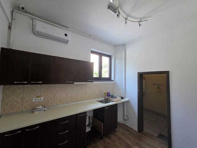 Închiriază Apartament 3 camere I.C. Brătianu