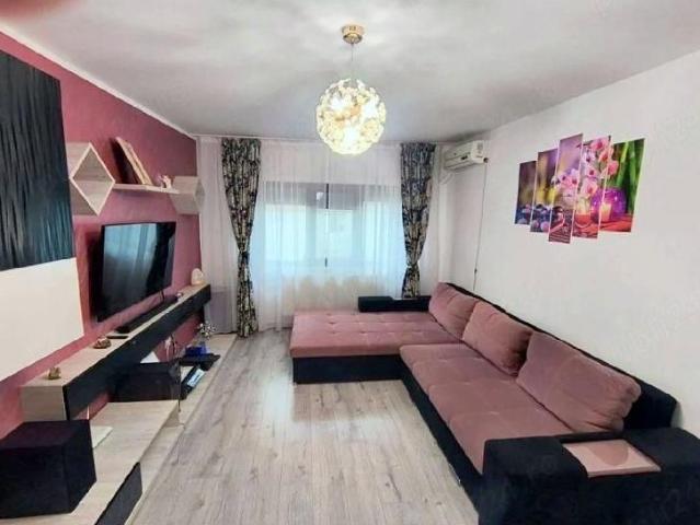 Închiriază Apartament 3 camere Țiglina 3