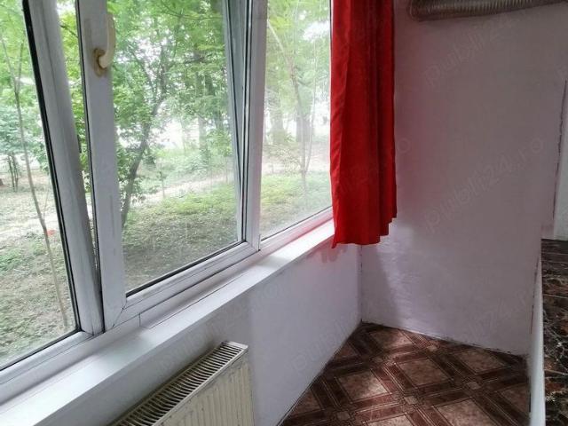 Închiriază Apartament 3 camere Țiglina 1