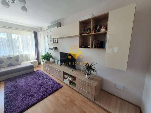 Închiriază Apartament 3 camere Mărăști