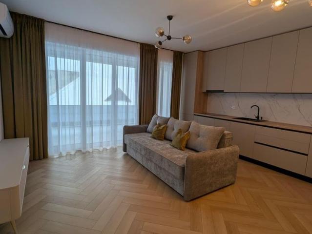 Închiriază Apartament 3 camere Șoseaua Sibiului