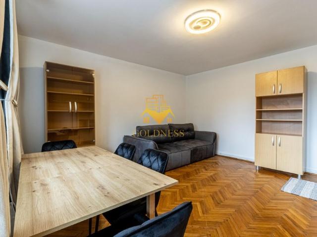 Închiriază Apartament 3 camere Plopilor