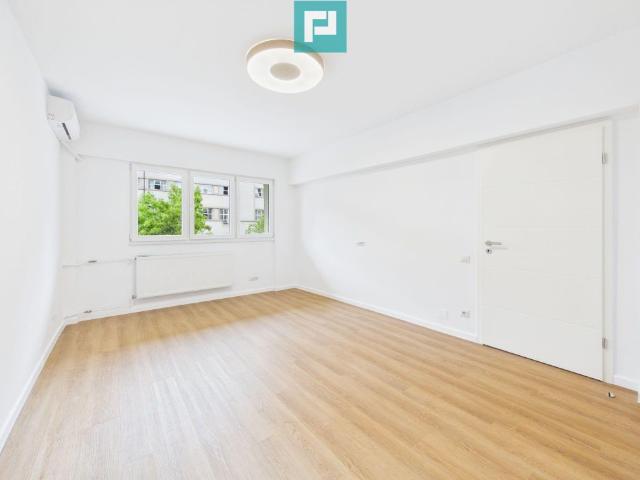 Închiriază Apartament 3 camere Rahova