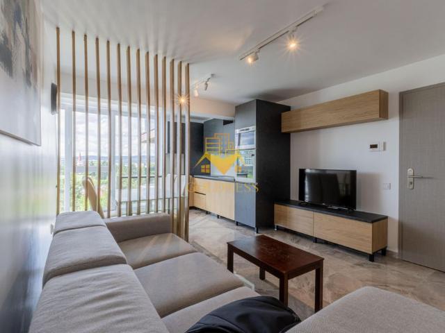 Închiriază Apartament 3 camere Sopor