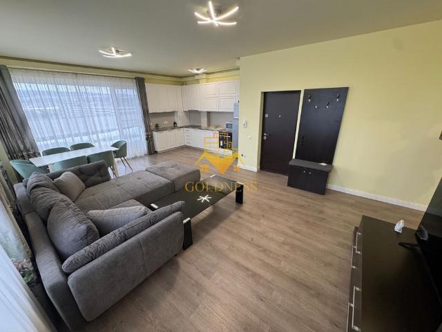 Închiriază Apartament 3 camere Strada Avram Iancu