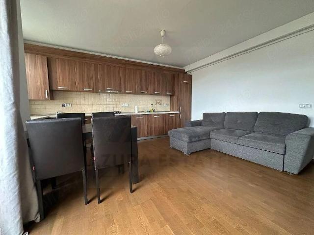 Închiriază Apartament 3 camere Strada Fragilor