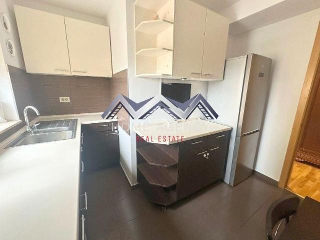 Închiriază Apartament 3 camere Strada Polonă