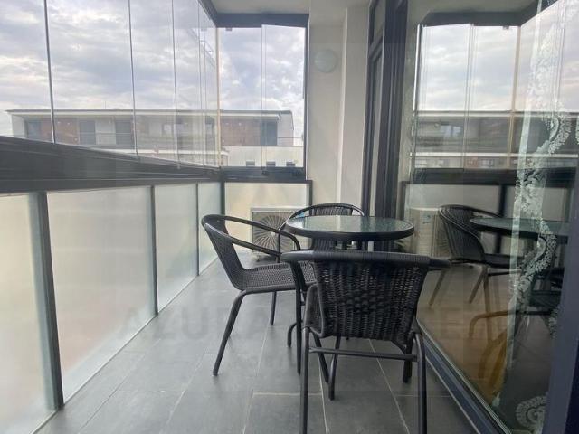 Închiriază Apartament 3 camere Strada Vasile Cârlova