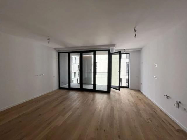 Inchirie apartament 2 camere spatios WIN Herastrau