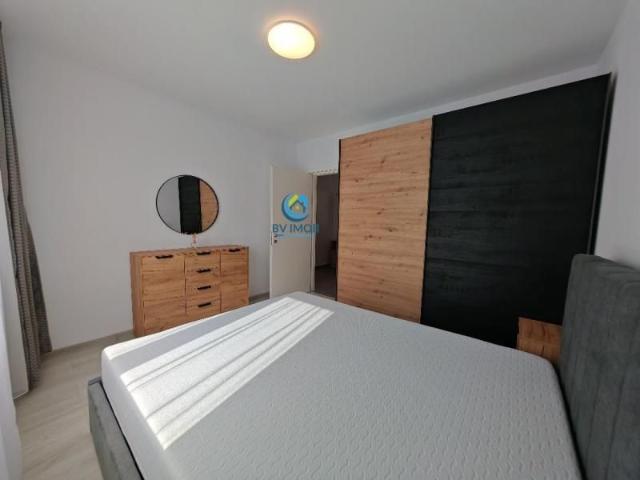 Inchiriem Apartament 2 Camere, Modern, Decomandat, Tractorul