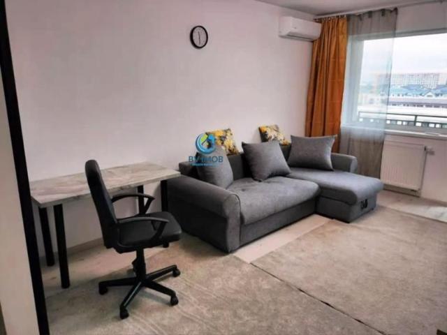 Inchiriem Apartament 2 Camere, Modern, Decomandat, Tractorul