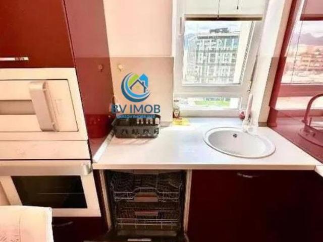 Inchiriem Apartament 3 Camere, Modern, Decomandat, Tractorul