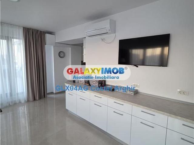 Inchiriem penthouse in zona centrala
