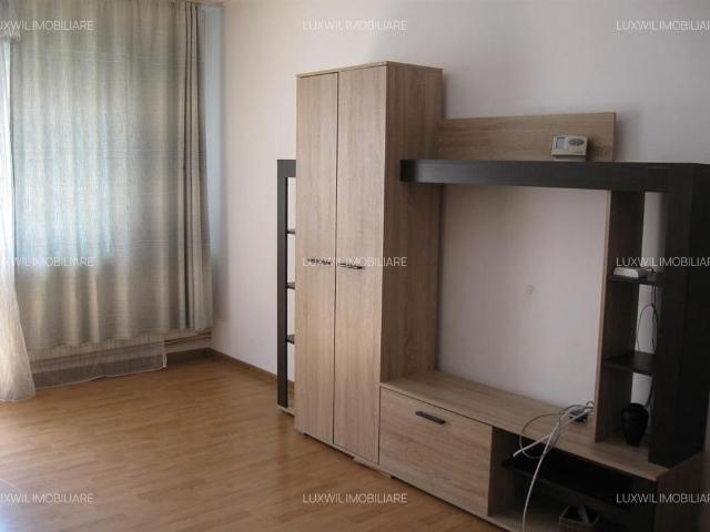 Închiriere ap.3 camere 2 bai, cart.Mărăști